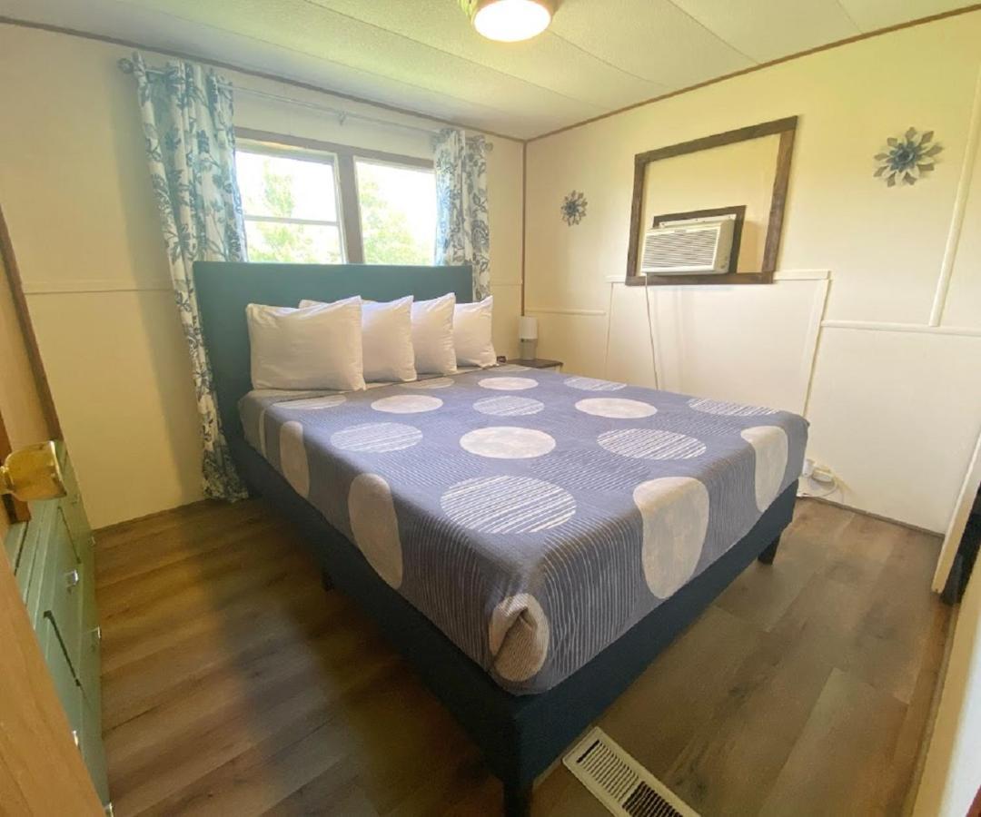 אינדיאן ריבר Waterway Inn מראה חיצוני תמונה